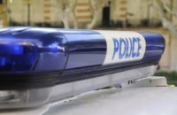 Meurtrier présumé recherché par la police, il décroche un rôle... de policier 