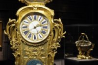 France : Un magistrat vole une pendule à la cour d'assises pendant le procès (…) 