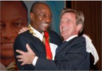 Kouchner conseiller bénévole d'Alpha Condé — Audio 