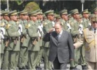 Des experts demandent à l'Algérie de participer aux opérations contre al-Qaïda 