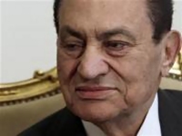 Hosni Moubarak est cliniquement mort 
