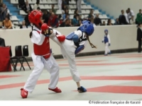 Votre petit veut faire du karaté ? Bonne idée 