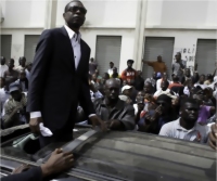 Youssou Ndour dans le collimateur du pouvoir 