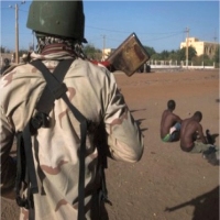 Les soldats maliens ont-ils déclenché une « guerre ethnique » ? 