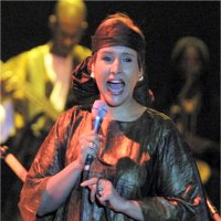 Malouma tisse sons pop et musique mauritanienne 