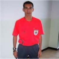 L'arbitre mauritanien Lemghaifry Ould Ali dirige aujourd'hui le match (…) 