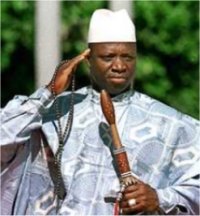 Gambie : Jammeh rééelu président avec 72% des voix, l'opposition conteste 